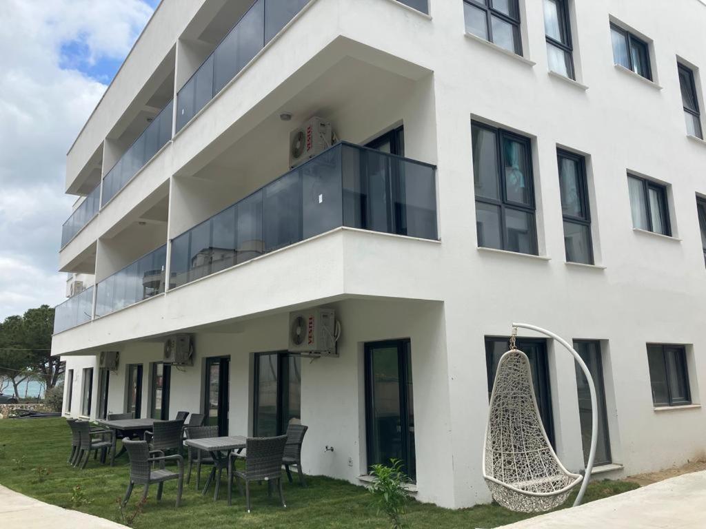 Sahil Aparts - Guelluek Aparthotel Milas Exterior foto
